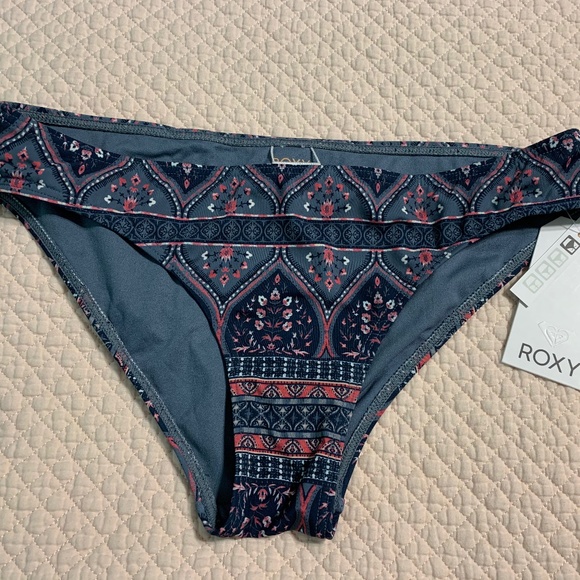 Roxy Women's Sun Surf Surfer Bikini Bottom Sz M - Picture 3 of 8